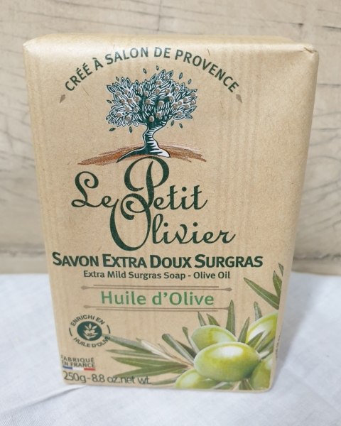 Le Petit Olivier 250 g Savon extra doux Surgras Huile d'Olive extra mild/rückfettend mit Olivenöl