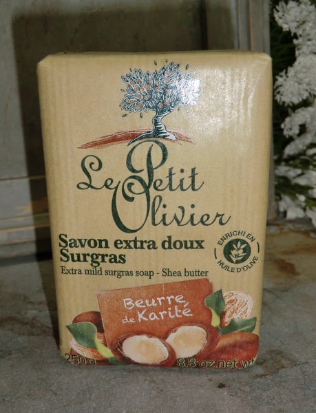 Le Petit Olivier 250 g Savon extra doux Surgras Beurre de Karité extra mild/rückfettend mit Shea-But